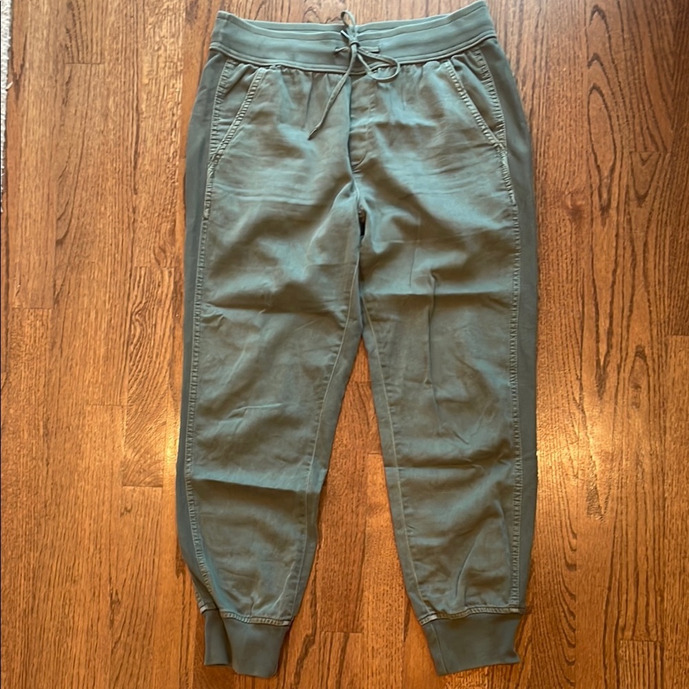Men's Green Jogger Pants